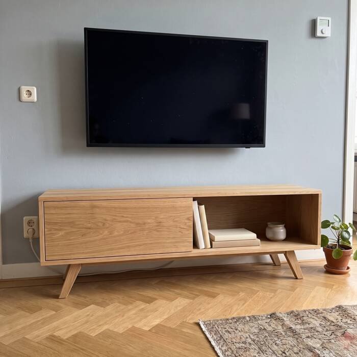 Eiken tv meubel Barcelona