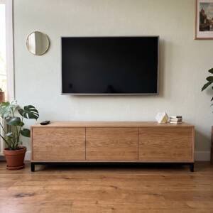 Eiken tv-meubel Parijs op stalen onderstel