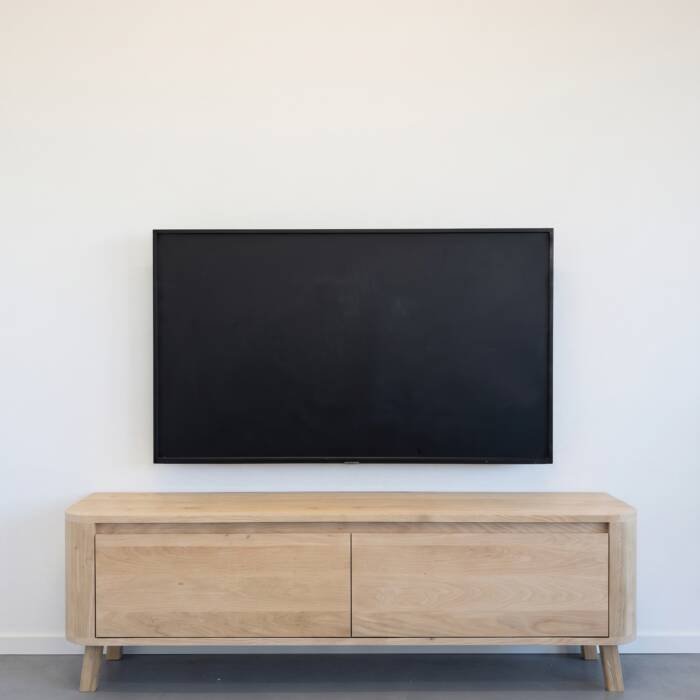 Massief eiken curved tv meubel op pootjes