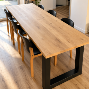 Industriële tafel van eikenhout met U poten