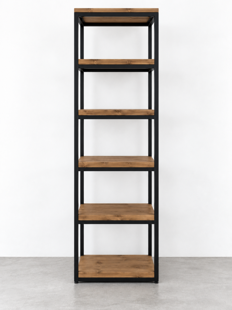 Stalen kast met houten inleg