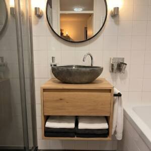 Badmeubel van eiken zwevend | Eindhoven